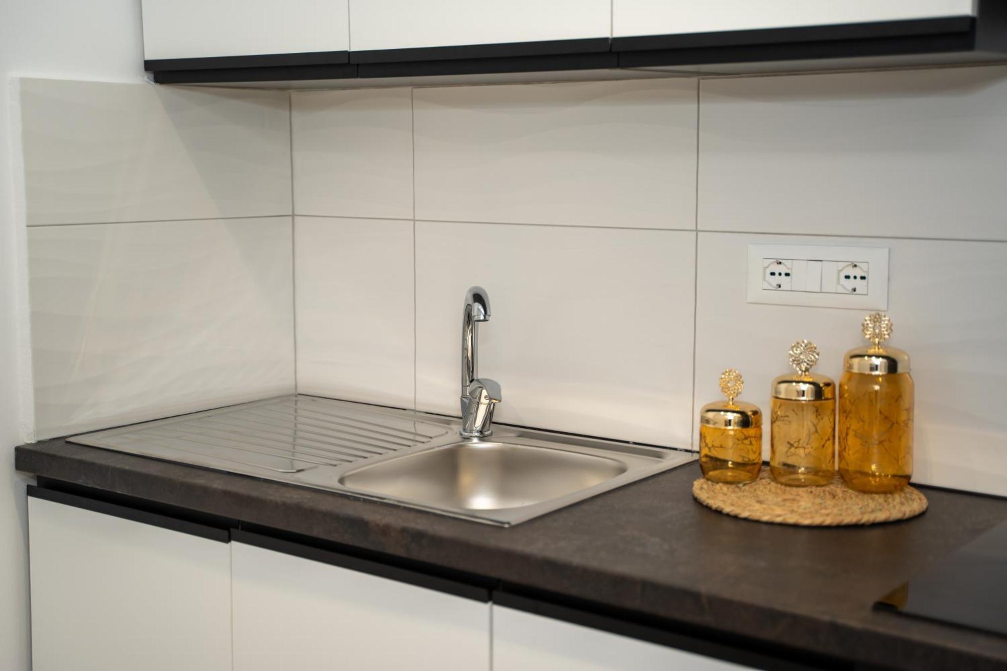 Sunnydream Apartaments Saranda Exteriör bild
